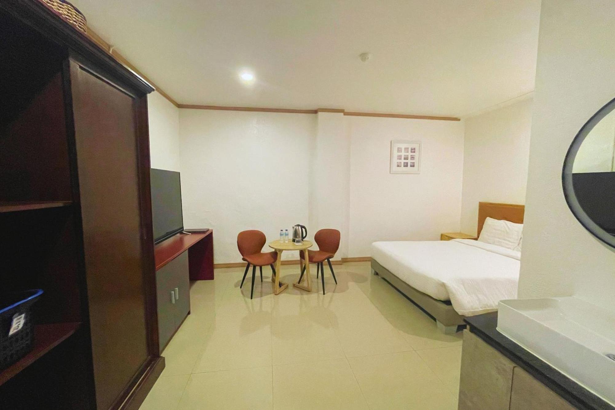Hotel Halo Angeles City Szoba fotó