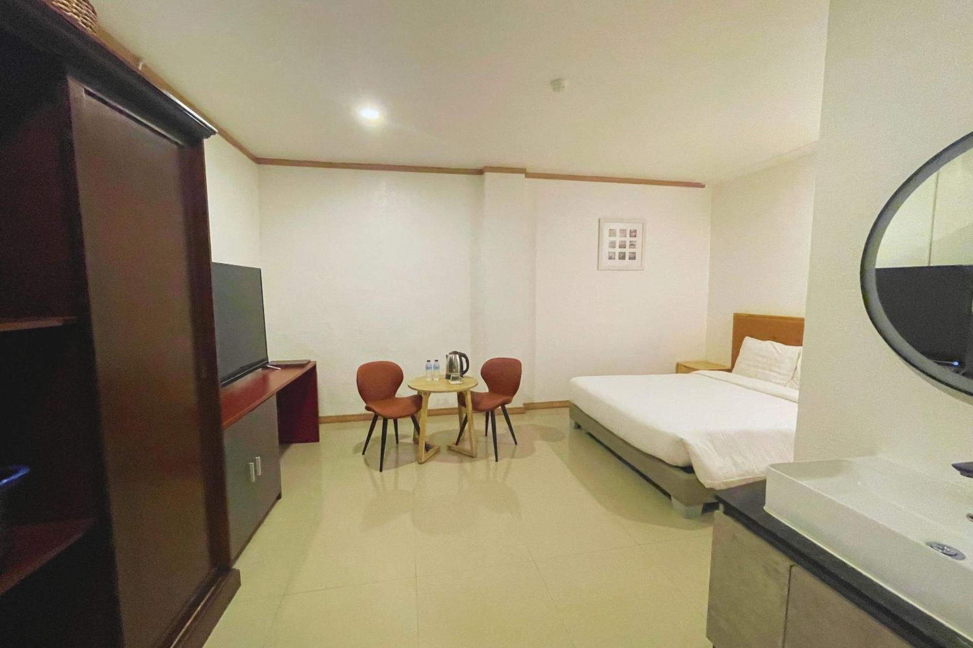 Hotel Halo Angeles City Szoba fotó